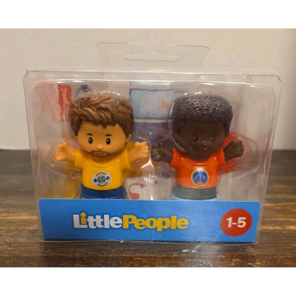 Fisher Price Little People Gamer Boyd 2 Figures Toy NIB